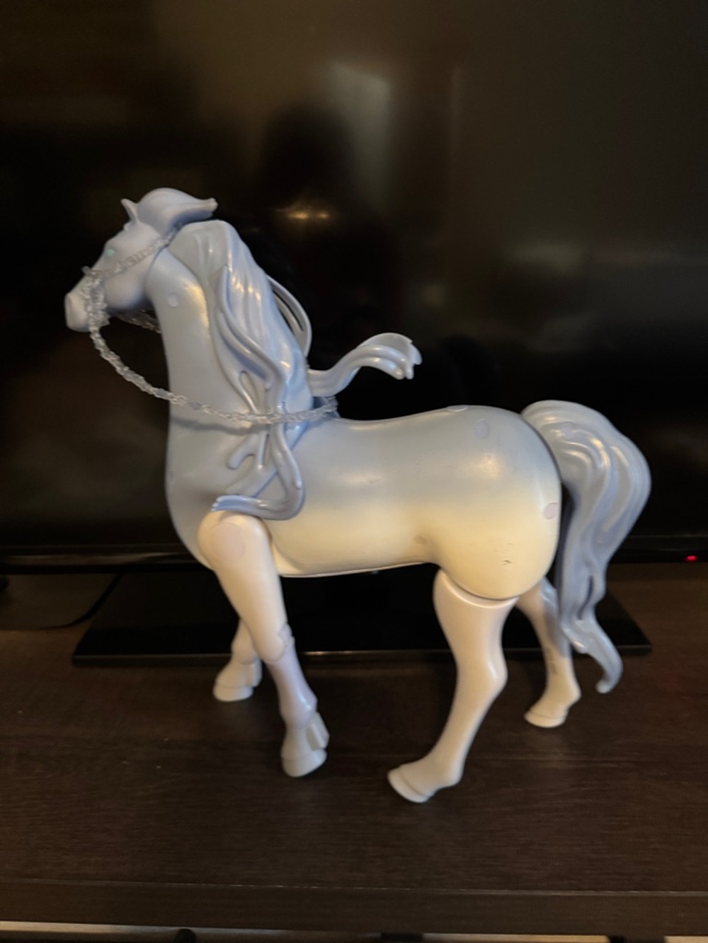 Frozen II Nokk horse - battery operated- walks